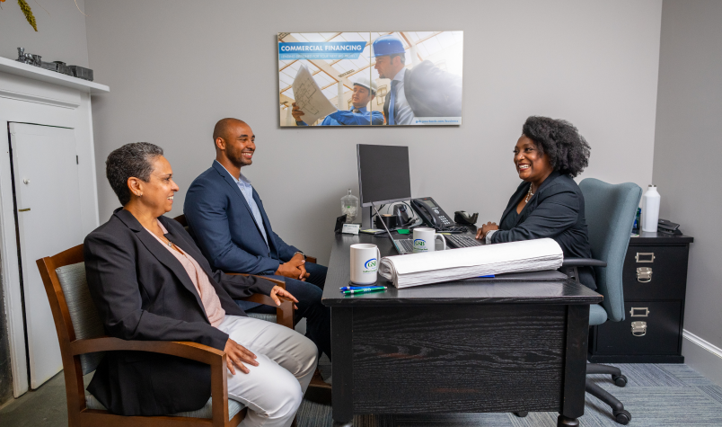 GSB Banker Discussing Retirement Options with Client